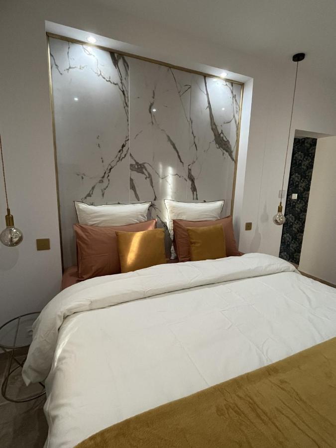 La Suite De Charme Du Mas De La Fontaine De Jonquier Avec Spa Privatif Séguret Exterior photo