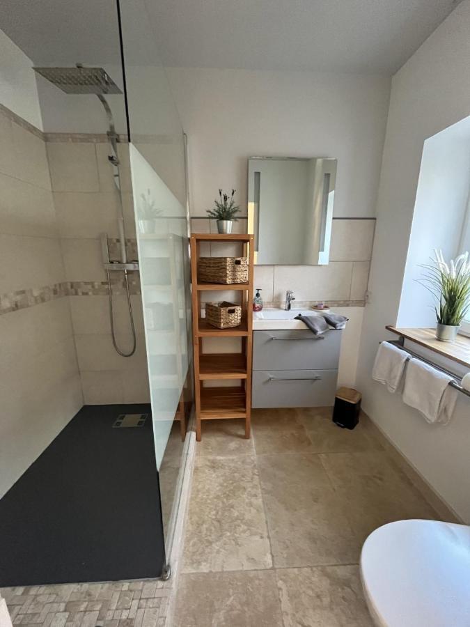 La Suite De Charme Du Mas De La Fontaine De Jonquier Avec Spa Privatif Séguret Exterior photo